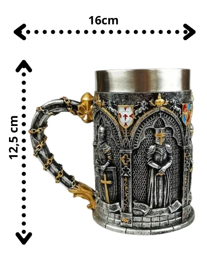 Jarra de cerveza de metal con motivos medievales